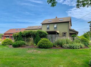 43 East St, Hadley, MA 01035