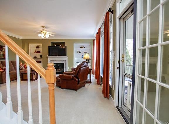 5th image of 9066 Waldelock Pl