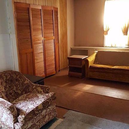 5th image of 3517 Kensington Ave