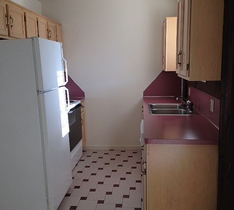 4th image of 2226 Northwood Ave APT 3