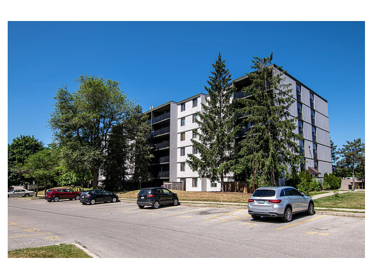 Building Photo - 255 Westwood Rd