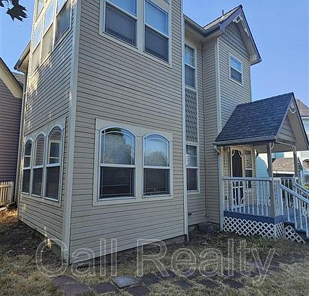 2nd image of 1605 W 13th Ave