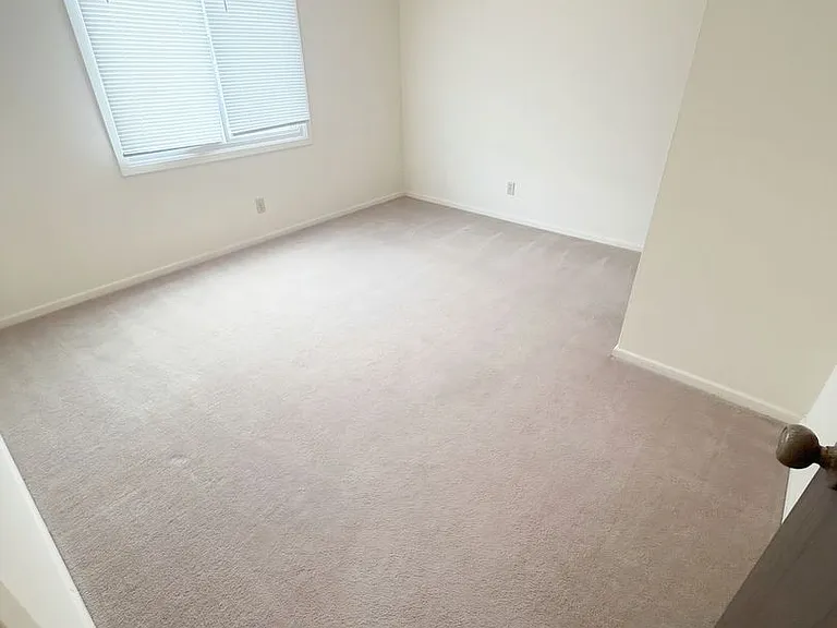 2 Bedroom 1 Bath apartment in Ankeny IA — Photo 14