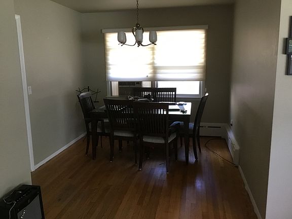 4th image of 11 Alyssum Ave