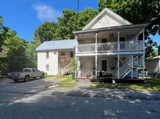 47 Walnut St, Claremont, NH 03743