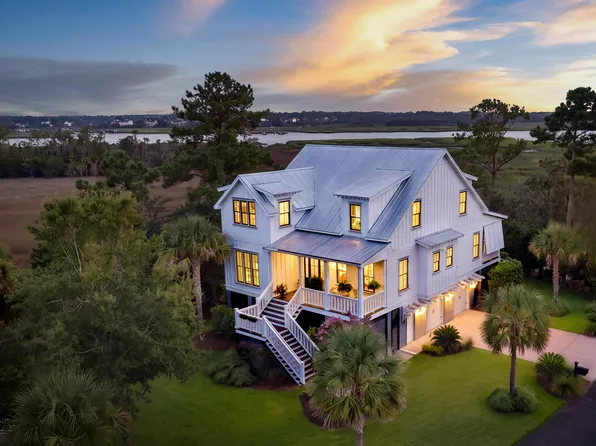 1461 Cat Island Pkwy, Mount Pleasant, SC 29429