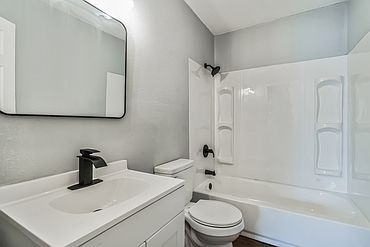1st image of 3158 Melinda Ln