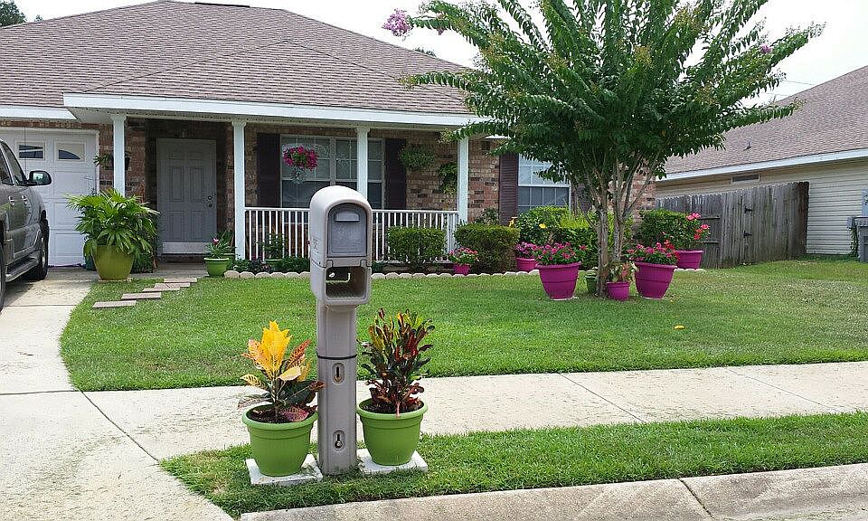 1st image of 2315 Tall Oak Dr