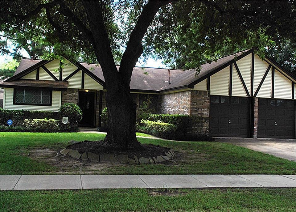 1st image of 3939 Paulette Dr