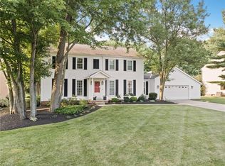 34353 Bramble Ln, Solon, OH 44139