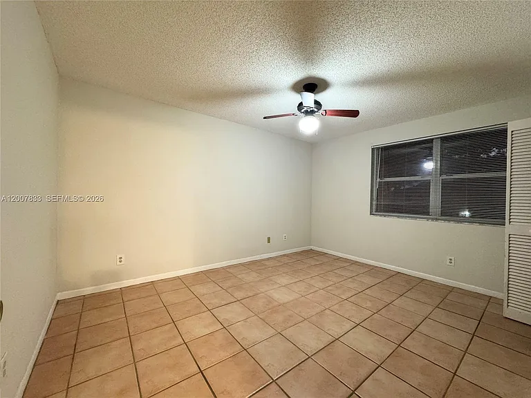 11251 SW 13th St #201 — Photo 8