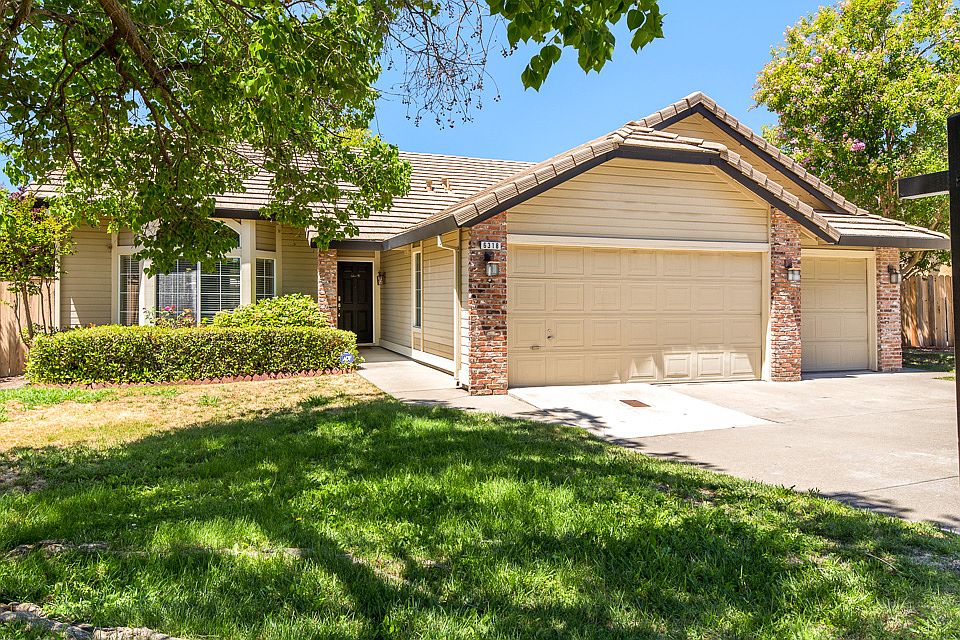 1st image of 6318 Emerald Dr