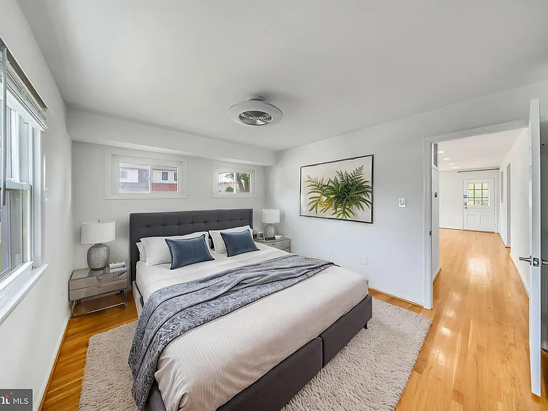 7411 Tillman Dr — Photo 21