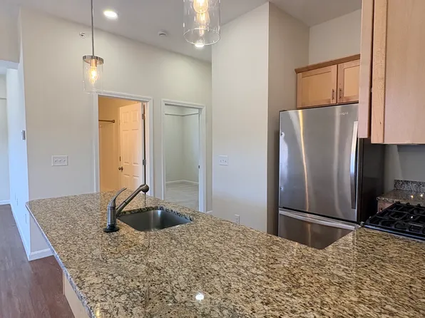 2356 Providence Rd #B2, Northbridge, MA 01534