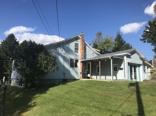 402 E Cortland St, Groton, NY 13073