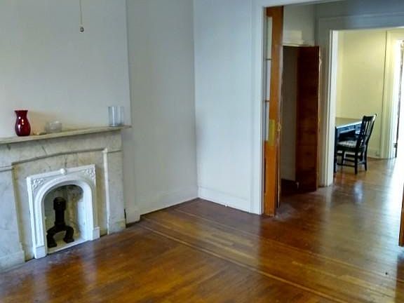 3rd image of 143 E 29th St APT 4