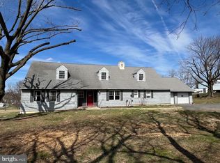 109 E Avondale Rd, West Grove, PA 19390