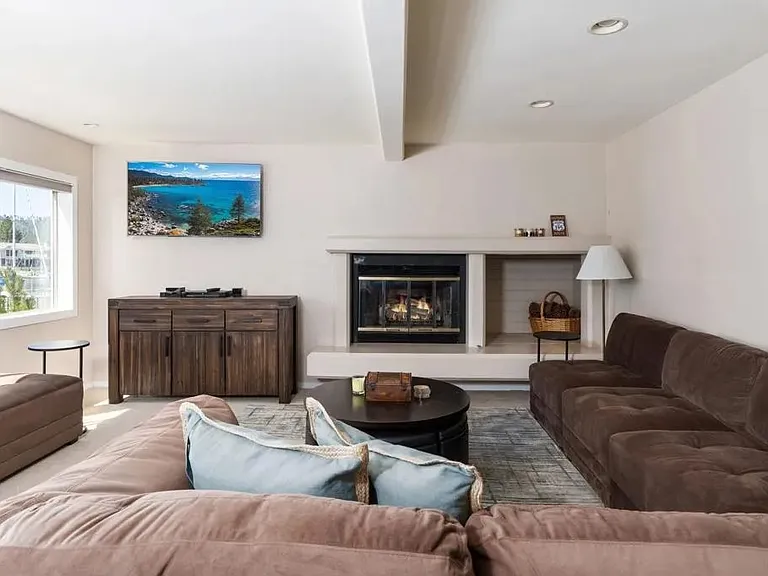 314 Beach Dr — Photo 22
