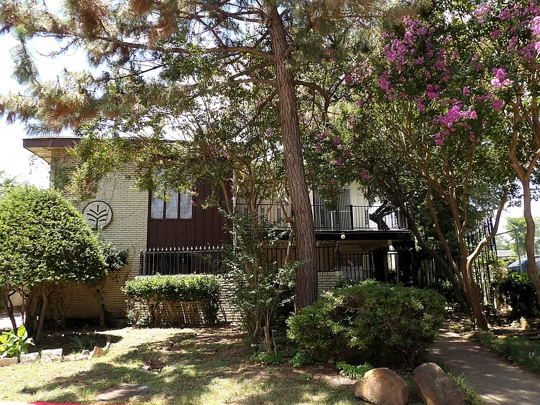 5001 Bowser Ave #122 — Photo 17