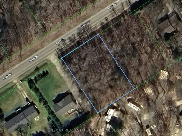 34 Maple Dr, Northern Bruce Peninsula, ON N0H 1Z0