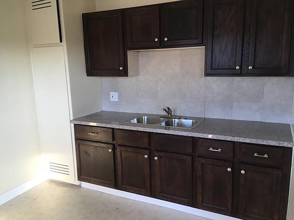 2nd image of 13754 Hawthorne Blvd APT 12