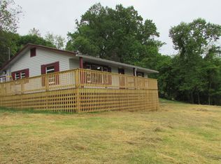 114 Russell Hill Rd, Elizabethton, TN 37643