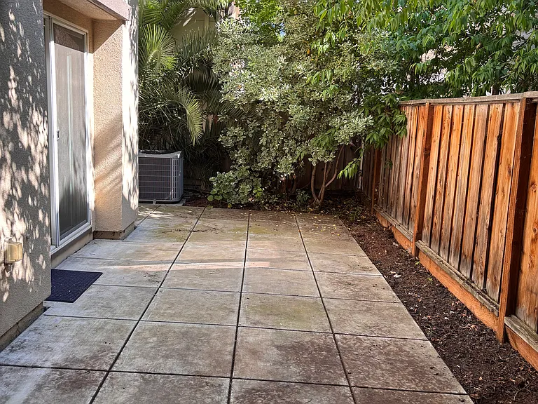 30 S Hildago St — Photo 20
