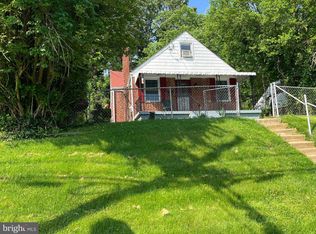 6815 Greenvale Pkwy, Hyattsville, MD 20784