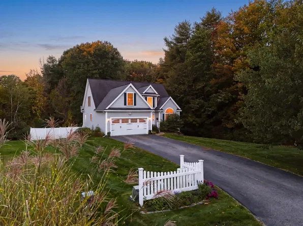 20 Cassily Lane, Dover, NH 03820