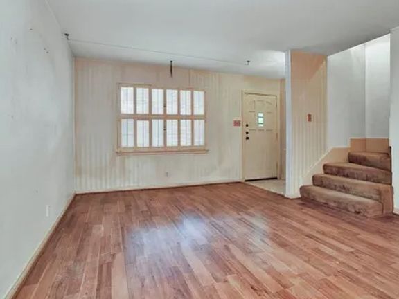 2nd image of 5534 Holly St #G