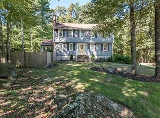 10 Duncan Dr, North Andover, MA 01845