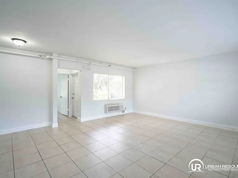 8300 Abbott Ave #18 — Photo 10