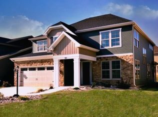 410 Corey Ln, Champaign, IL 61822