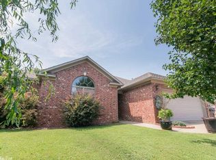 7 Fredonia Ct, Mayflower, AR 72106