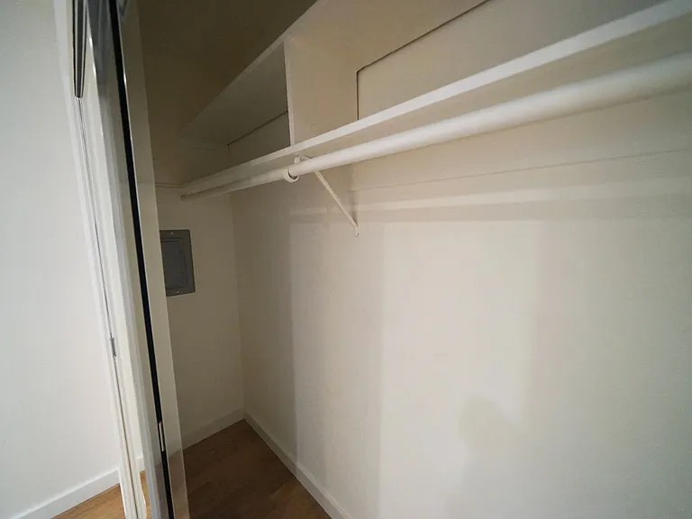 806 Fulton — Photo 17