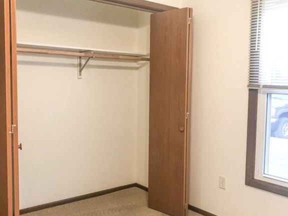 5th image of 3513 Fairfax St #1
