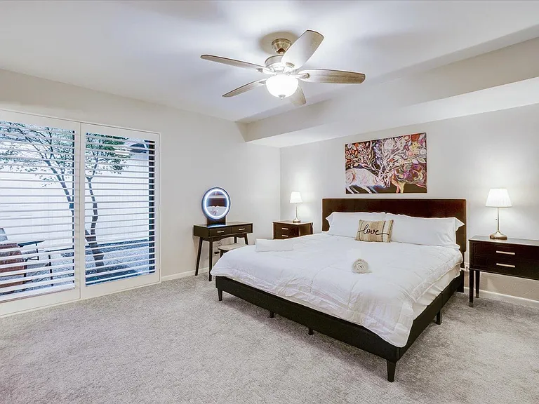 612 W Northgate Dr #612 — Photo 4