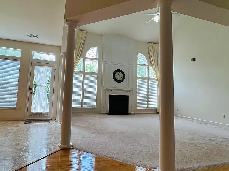 4 Creedmoor Dr — Photo 15