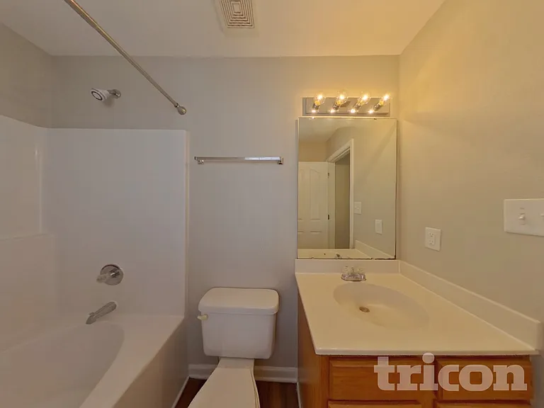 2856 Oasis Ln — Photo 9