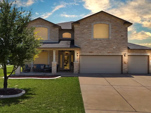 6700 Serena Ln, Woodway, TX 76712