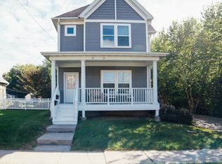 24 N Governor St, Iowa City, IA 52245