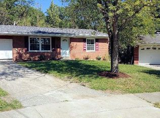 5690 Fredricksburg Ct, Columbia Twp, OH 45227