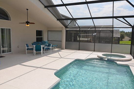 LP4P807HP-private-pool-and-spa