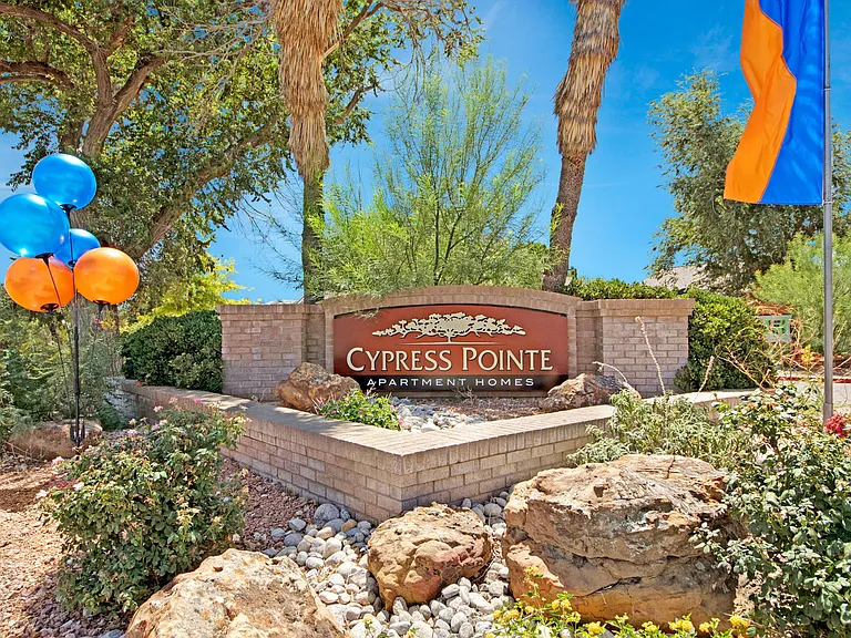 Cypress Pointe — Photo 16