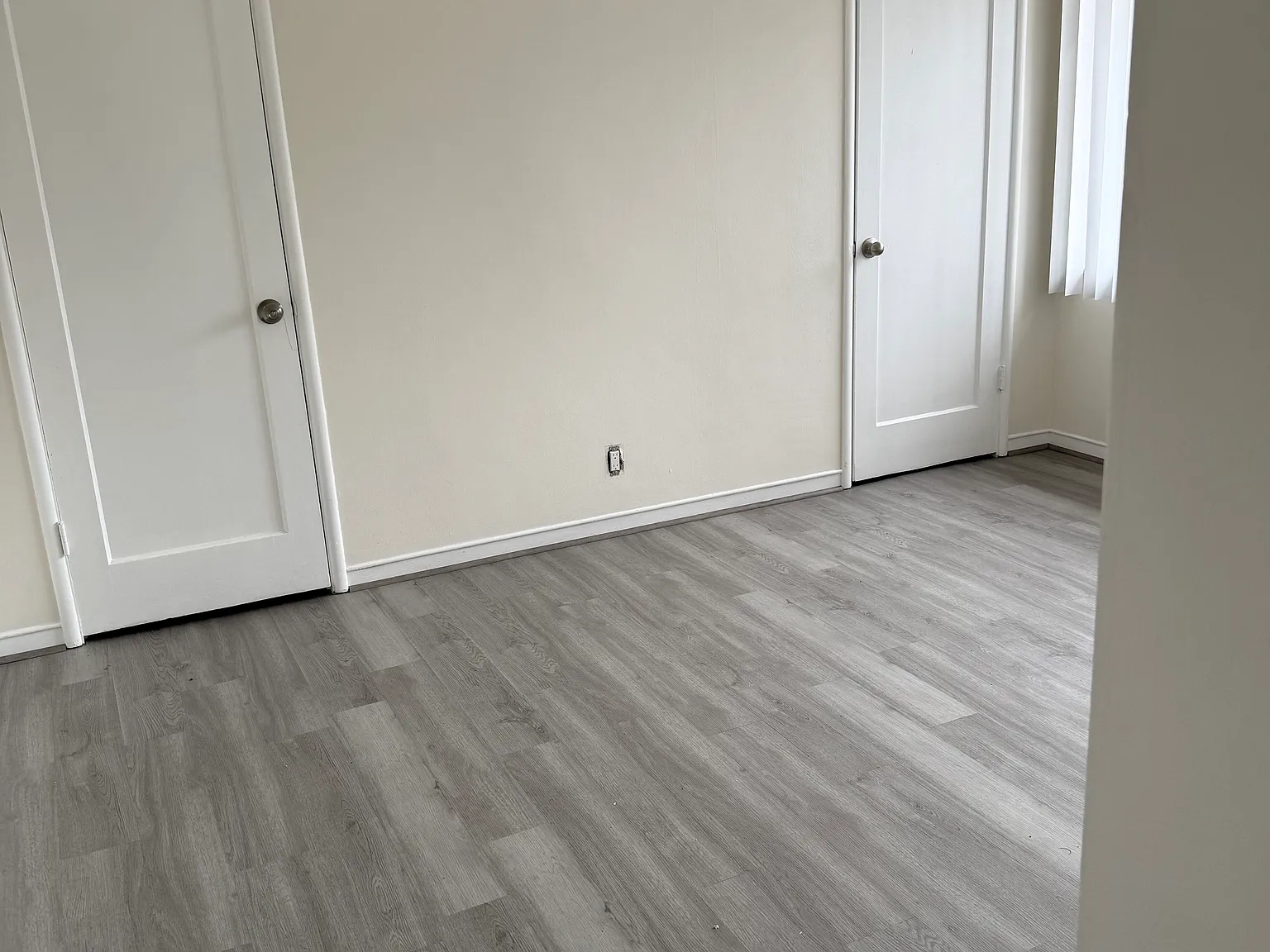2 bed, 1200 sqft, $2,500 — Photo 4