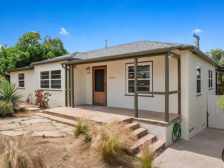 7170 Hybeth Dr — Photo 34