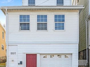 212 E High St, Coaldale, PA 18218