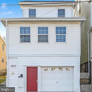 212 E High St, Coaldale, PA, 18218