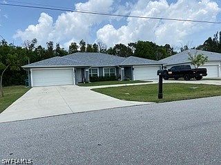 1st image of 3214-3214 SW 17th Pl
