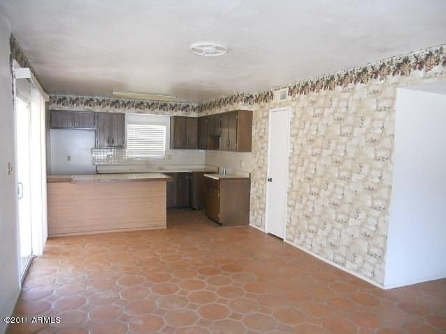 2nd image of 4719 W Shaw Butte Dr
